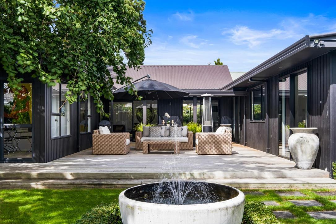 Black Luxury Lodge بلينهايم المظهر الخارجي الصورة